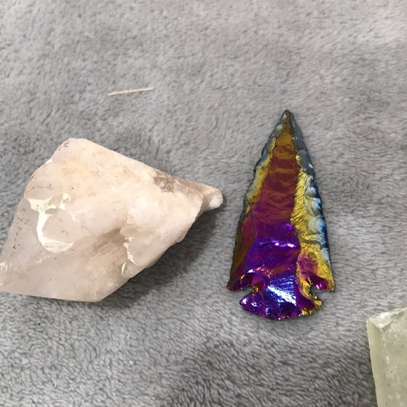 Aviva Staanoff Crystals Box, and  Sage - Picture 2 of 10